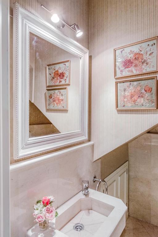 Fam Sevillian Townhouse Villa Севиля Екстериор снимка