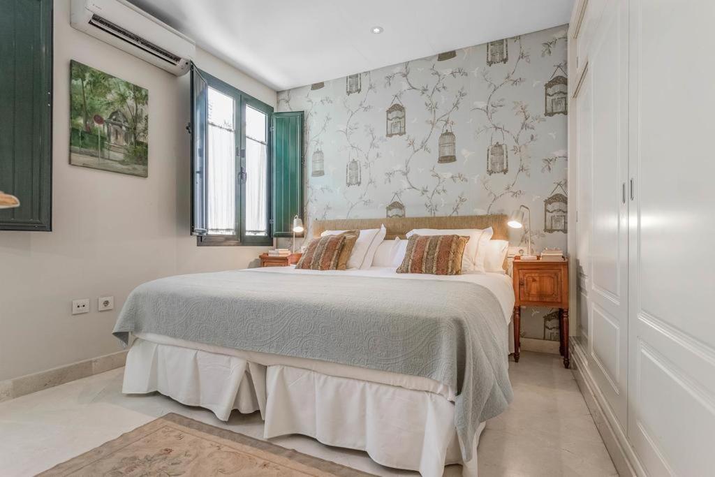 Fam Sevillian Townhouse Villa Севиля Екстериор снимка